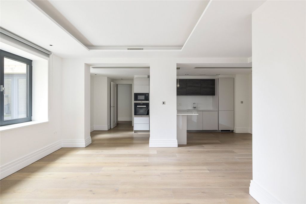 Property photo 1 of 14 Picture No. 22