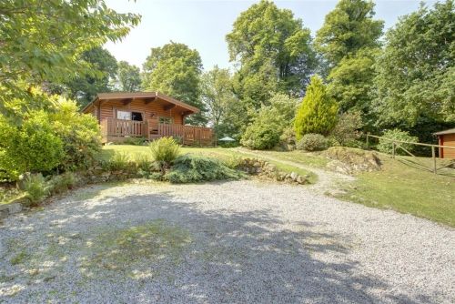 Property photo 1 of 10 Photo 0