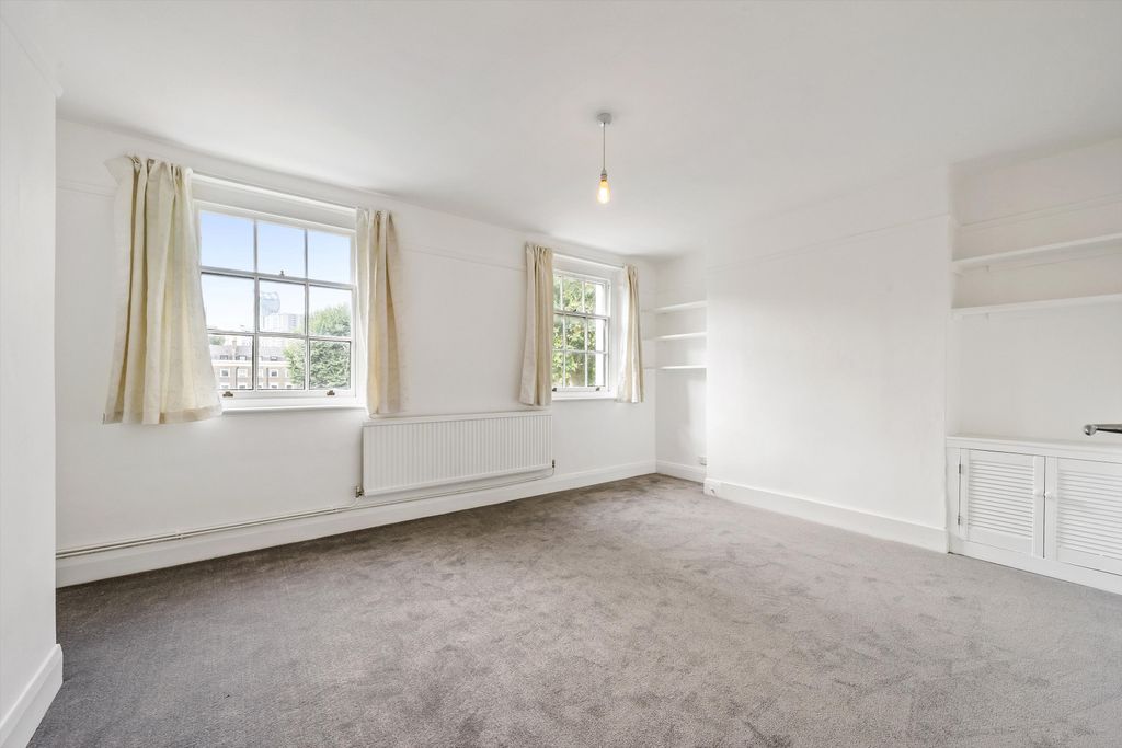 Property photo 1 of 13 Image