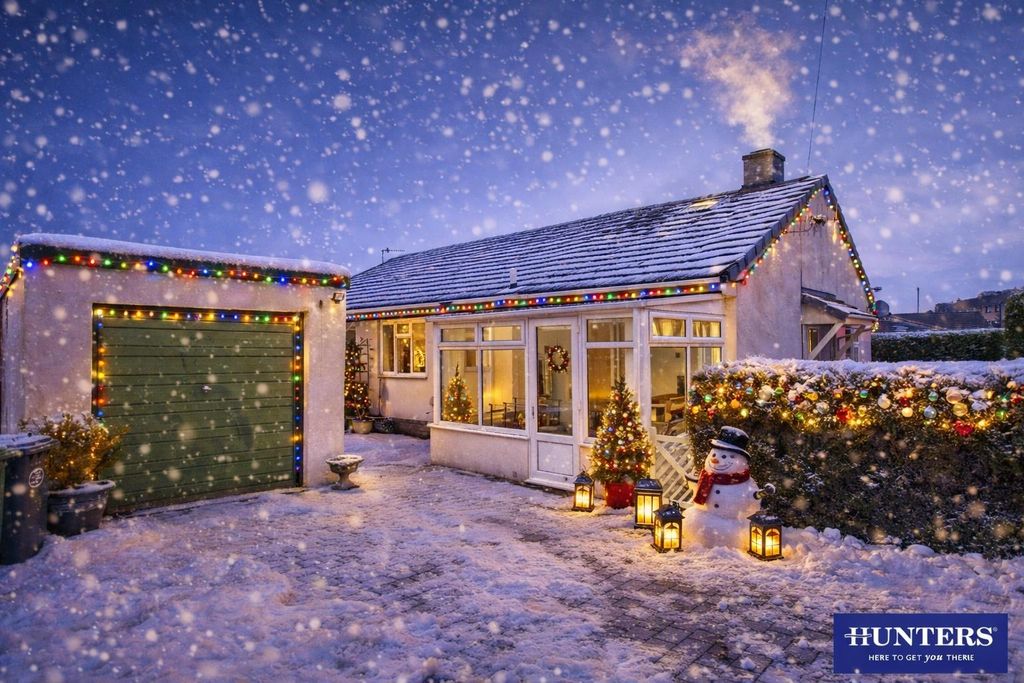 Property photo 1 of 23 Snowy Christmas At The Bungalow (3).Png