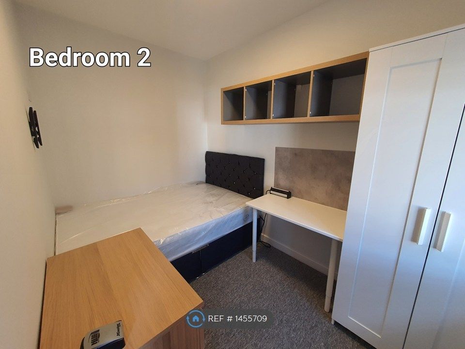 Property photo 2 of 3