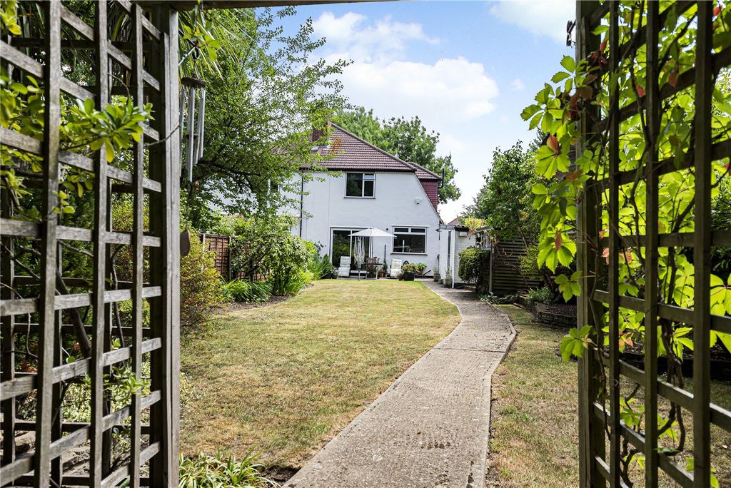 Property photo 3 of 21 Picture No. 35