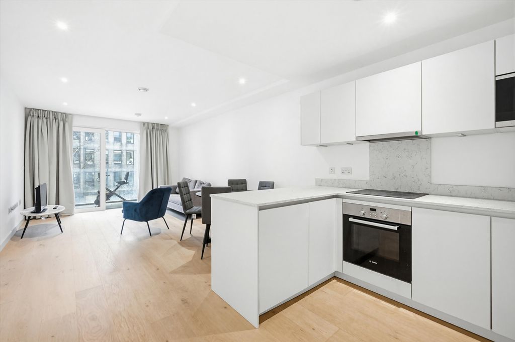 Property photo 1 of 12 Image