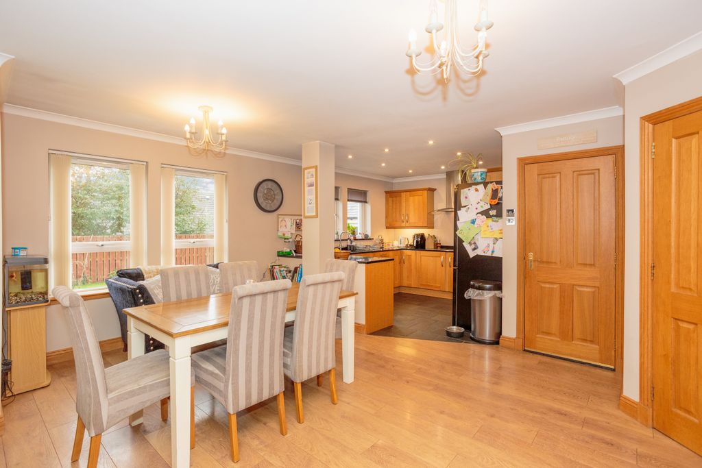 Property photo 2 of 50 Lounge/Diner/Kitchen