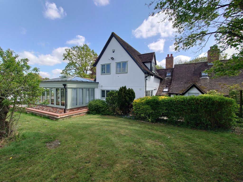 Property photo 3 of 23