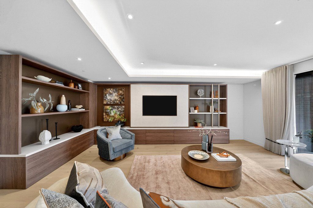 Property photo 3 of 21 Picture No. 06