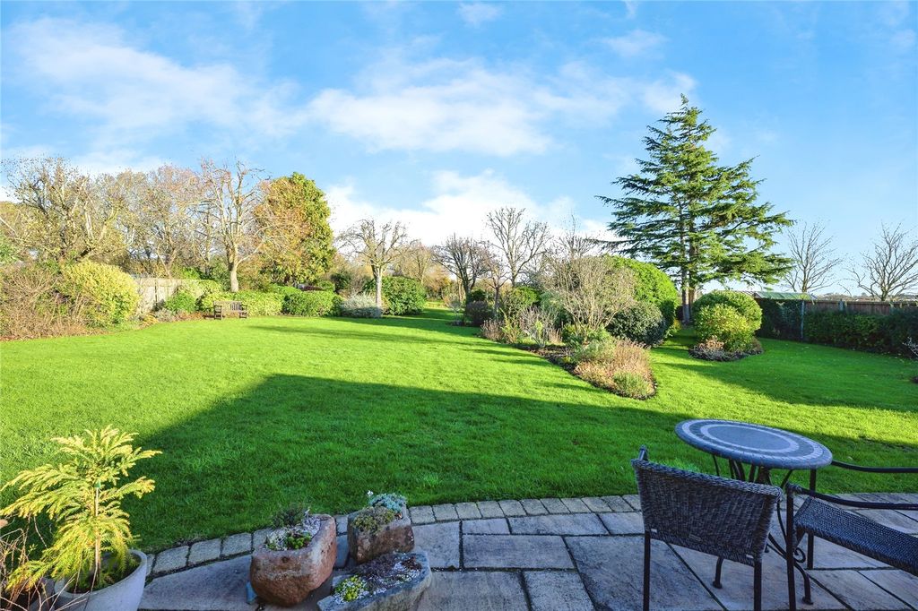 Property photo 2 of 22 Picture No. 09