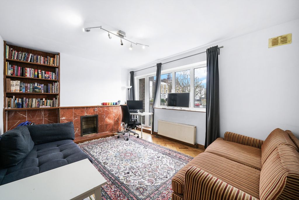 Property photo 1 of 16