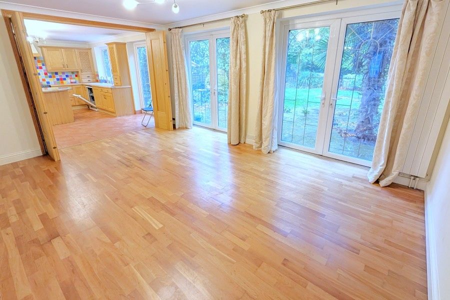 Property photo 3 of 16