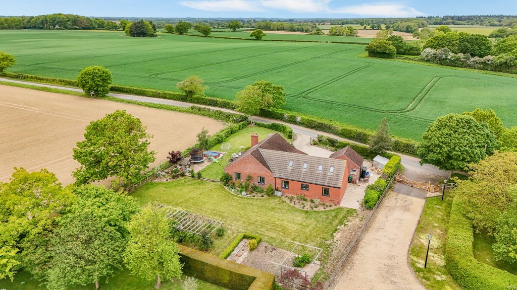 Property photo 3 of 42 5114885