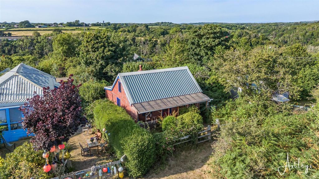 Property photo 1 of 20 35-Dji_20260721181835_0036_D.Jpg