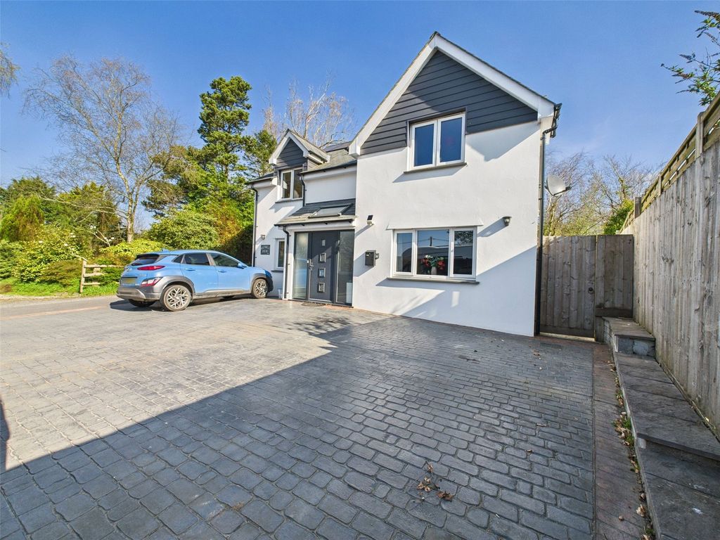 Property photo 1 of 26 Picture No. 54