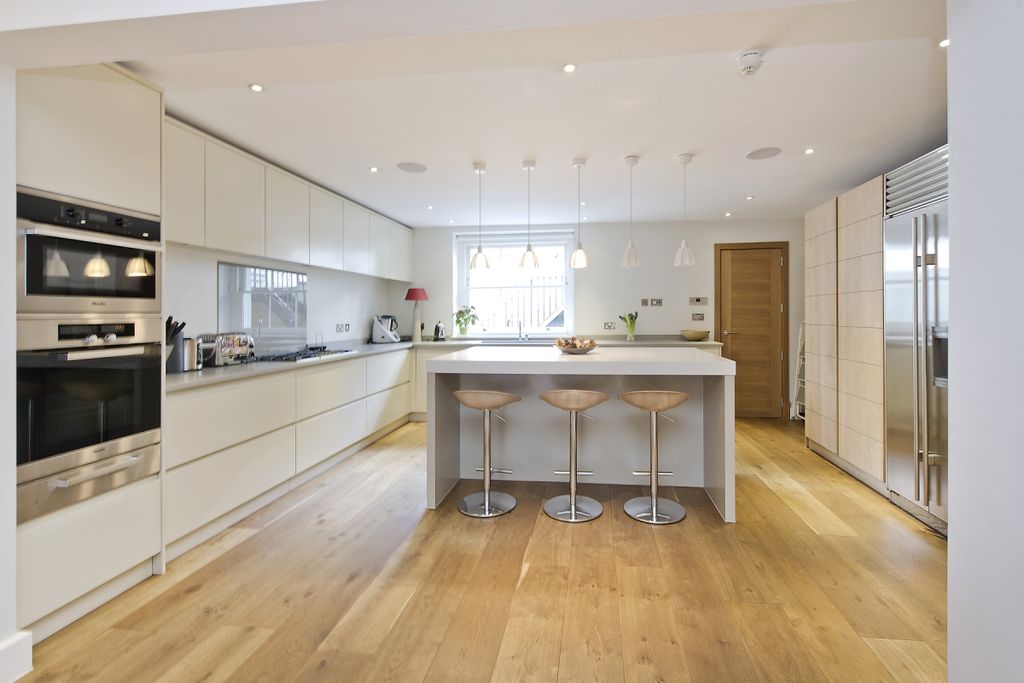 Elgin Crescent, London W11 photo 4
