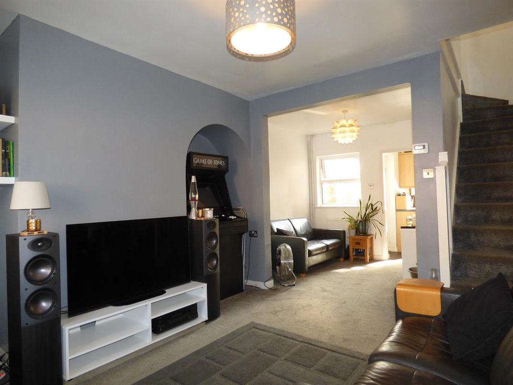 Property photo 3 of 12 Photo 3