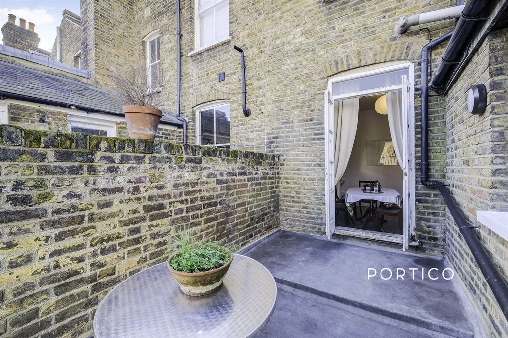 Property photo 2 of 11 Picture No. 05