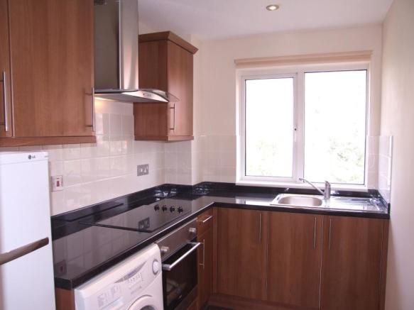 Property photo 2 of 6