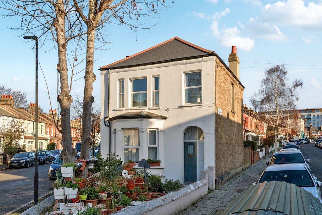 Property photo 2 of 10 Picture No. 18