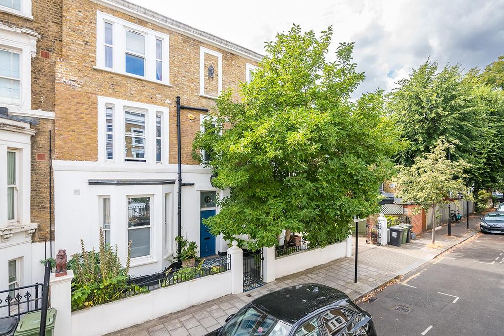 Property photo 1 of 24 Luxor Street -24.Jpg