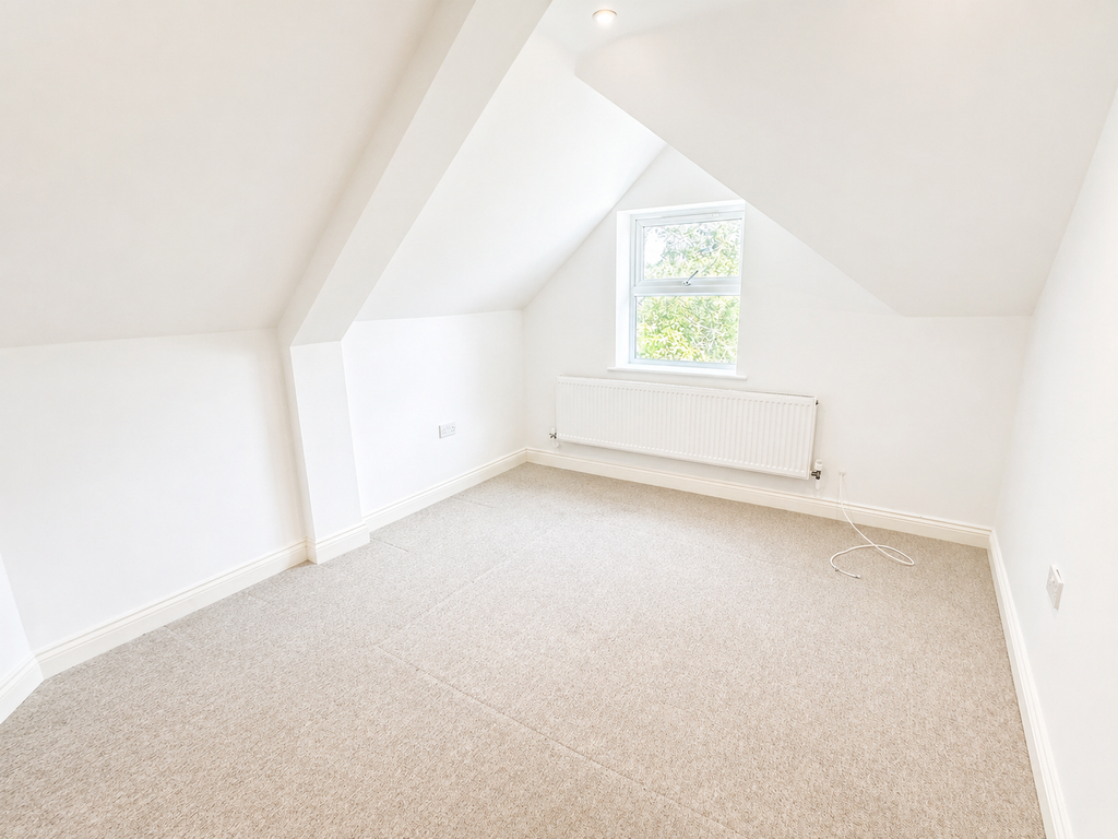 Property photo 3 of 5 Bedroom