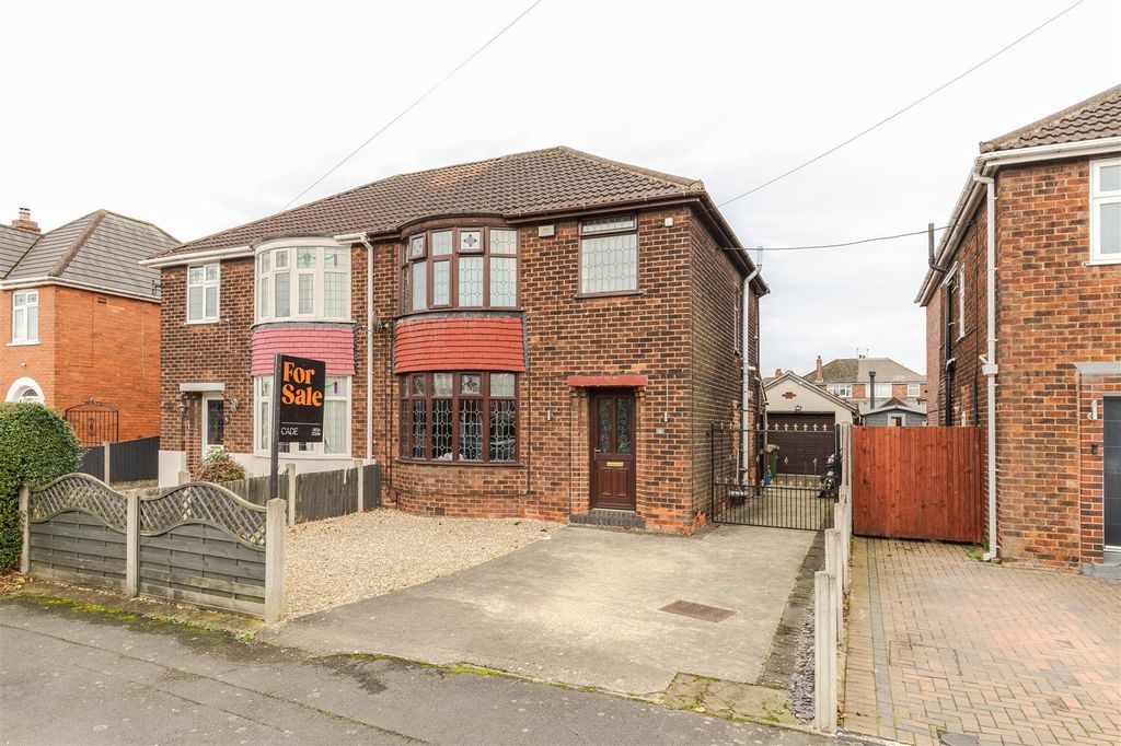 Property photo 1 of 19 Main