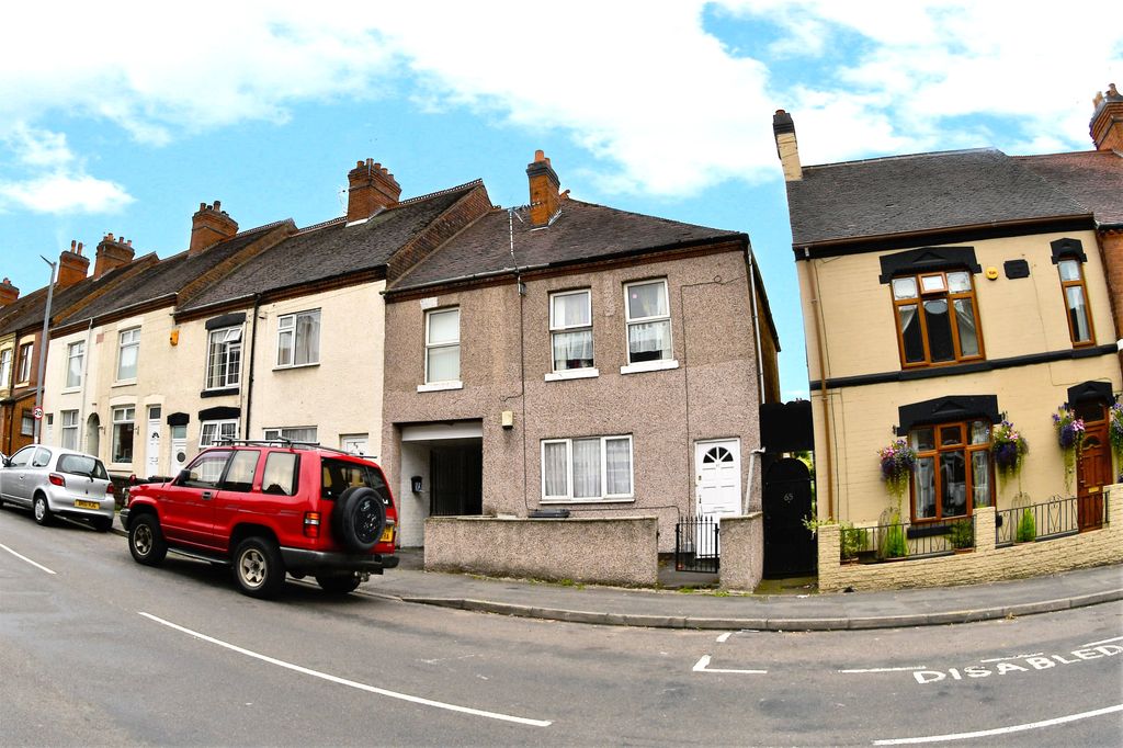 Property photo 1 of 10