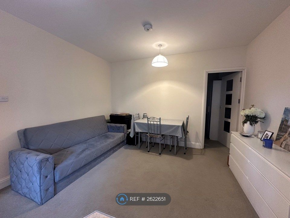 Property photo 1 of 4
