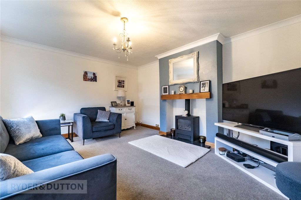 Property photo 2 of 26 Living Room