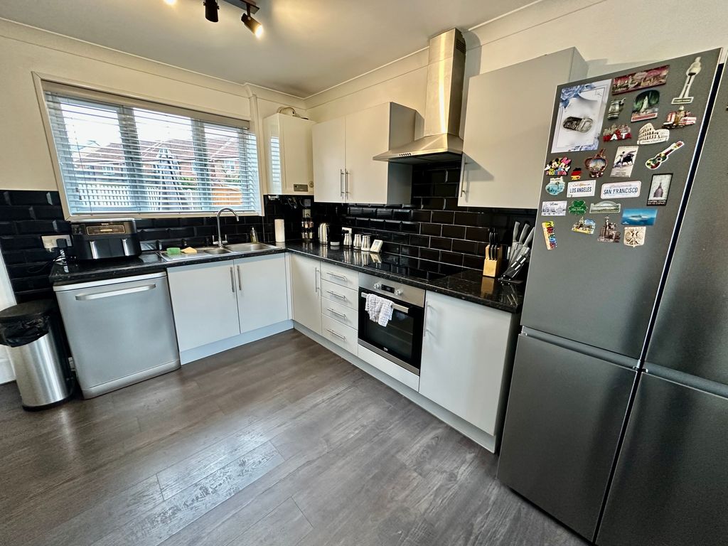 Property photo 3 of 24 Img_6847