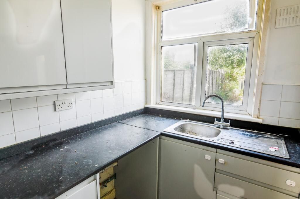Property photo 3 of 3 Kitchen