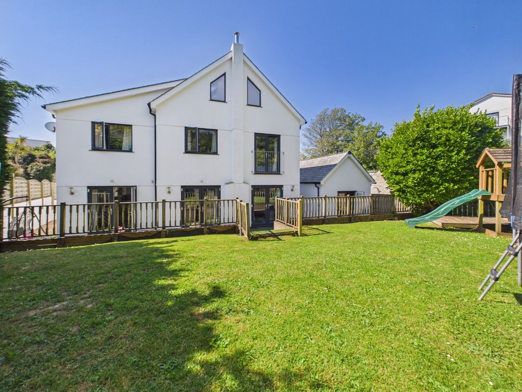 Property photo 2 of 30 5123653