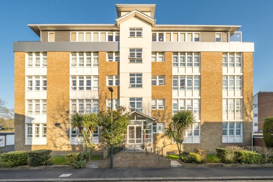 Property photo 1 of 10