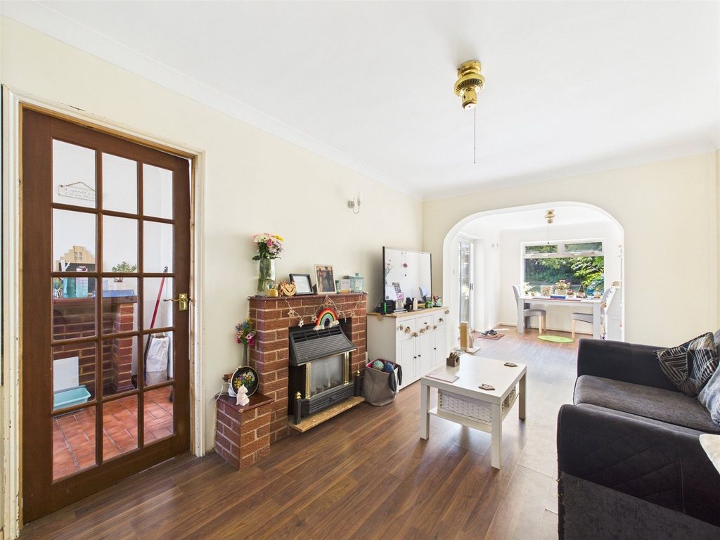 Property photo 2 of 13 Picture No. 07