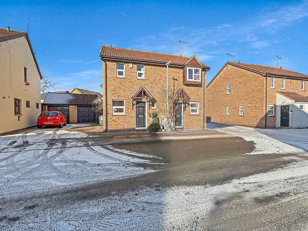 Property photo 1 of 12