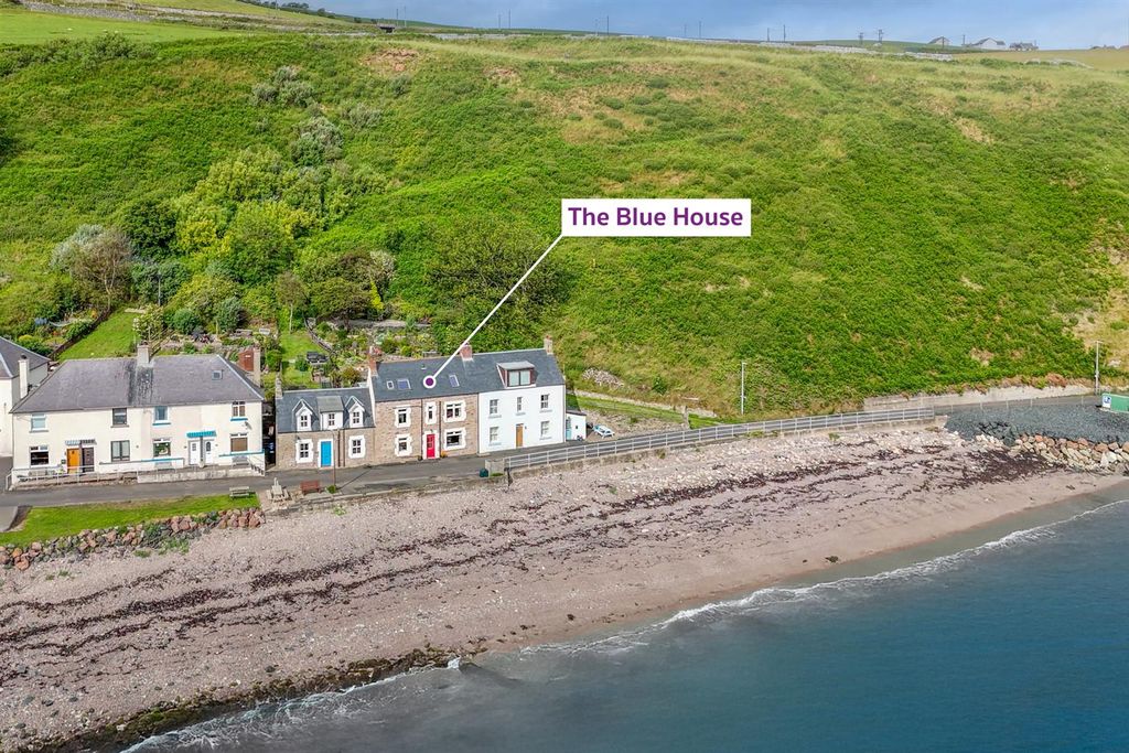 Property photo 1 of 31 The Blue House_Cowdrait_Seaview-3.Jpg