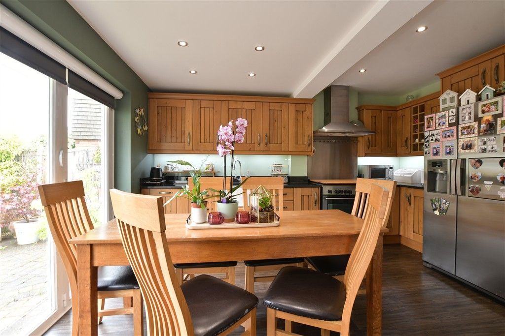 Property photo 3 of 15 Kitchen/Dining Room