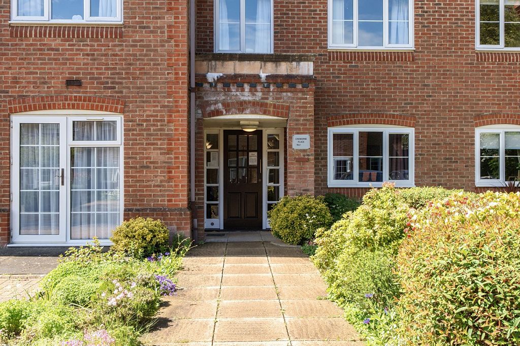 Additional image 12 of 1 bed flat for saleKing George Avenue, Petersfield GU32