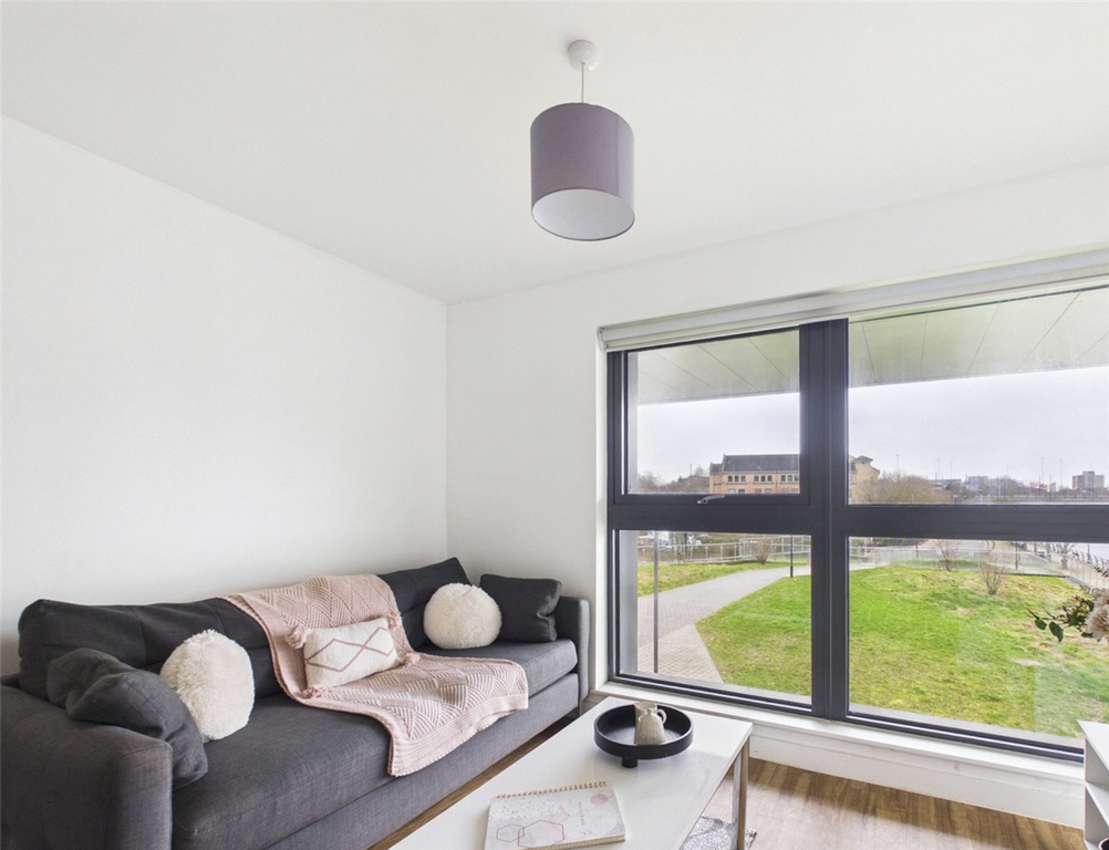 Property photo 3 of 7 3. Lounge2.Png