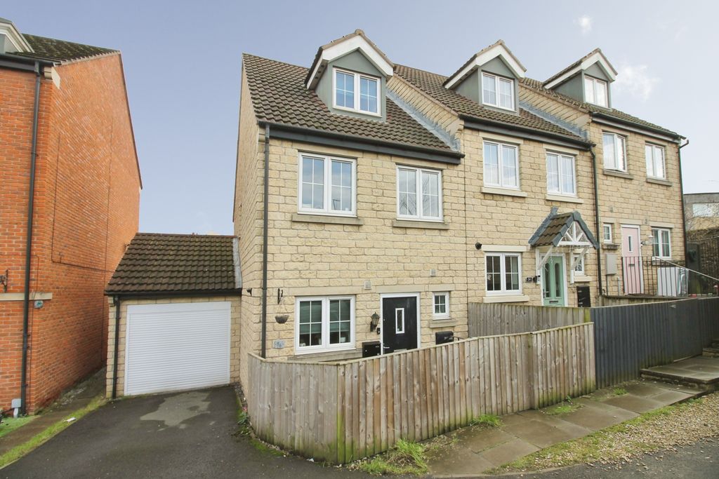 Property photo 1 of 21 The Property