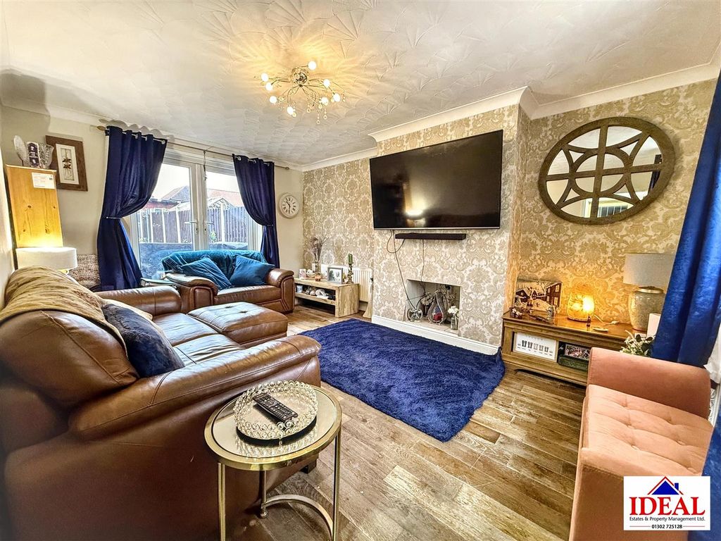 Property photo 2 of 16 Image00017.Jpg