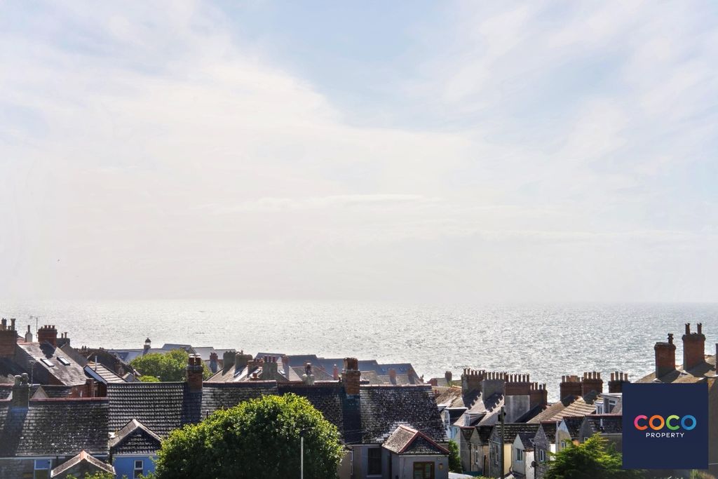 Property photo 2 of 7 5213933