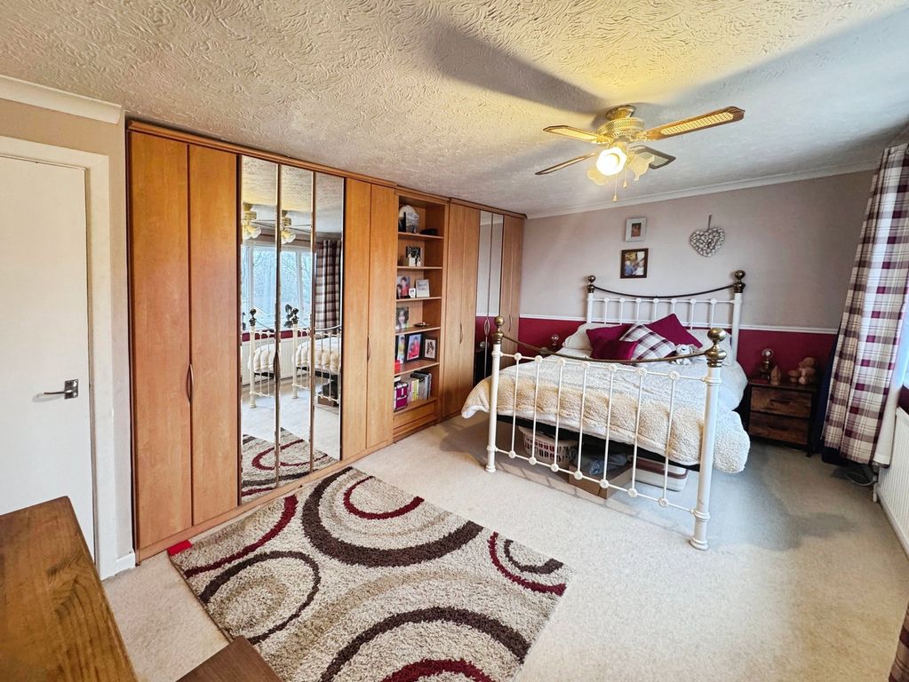 Property photo 3 of 30