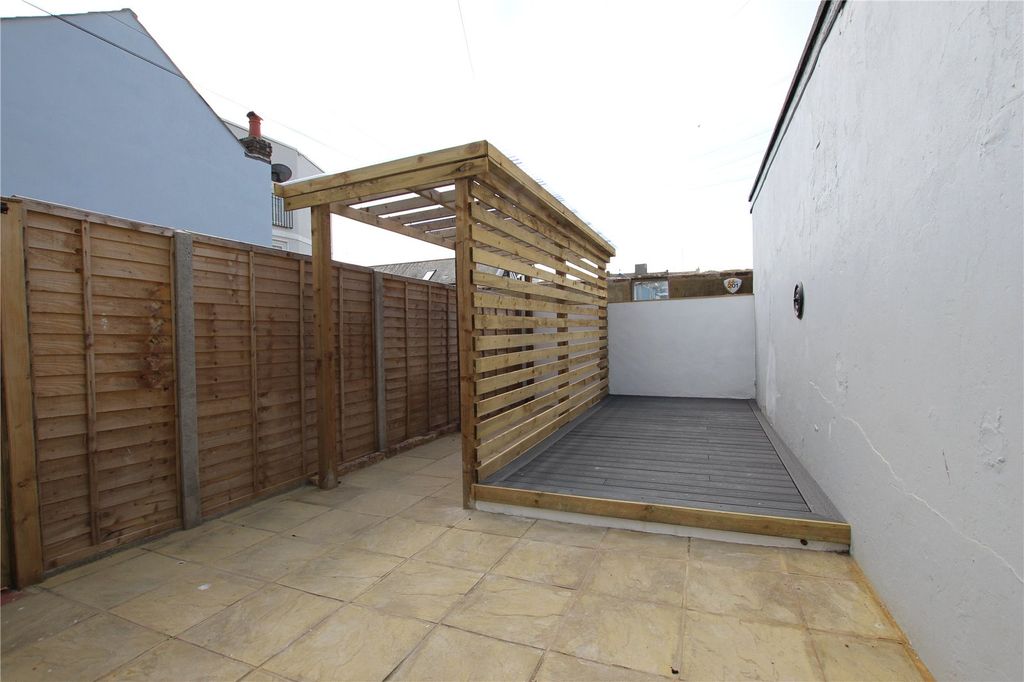 Property photo 3 of 3 Communal Garden