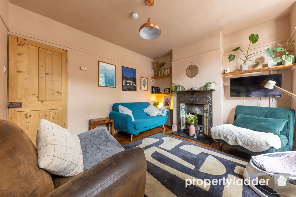 Property photo 3 of 16 Pl-2