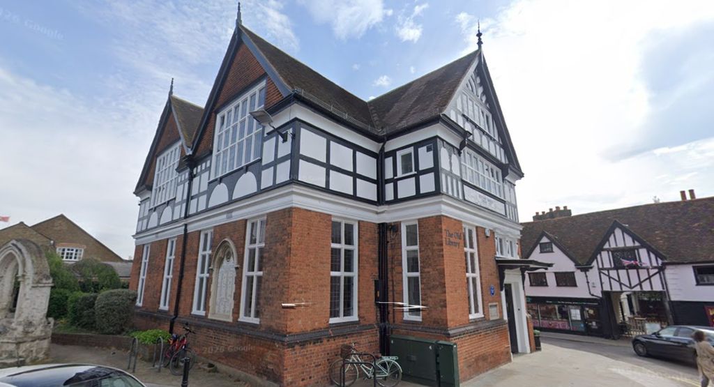 Property photo 1 of 5