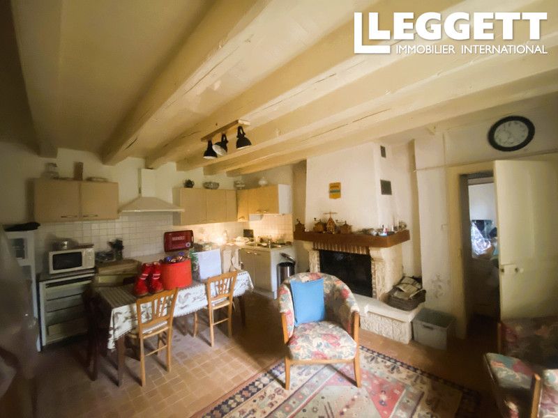 Property photo 3 of 10