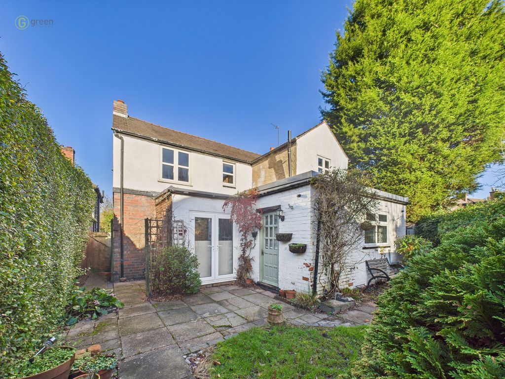 Property photo 2 of 29