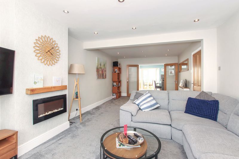 Property photo 2 of 16 Photo 6