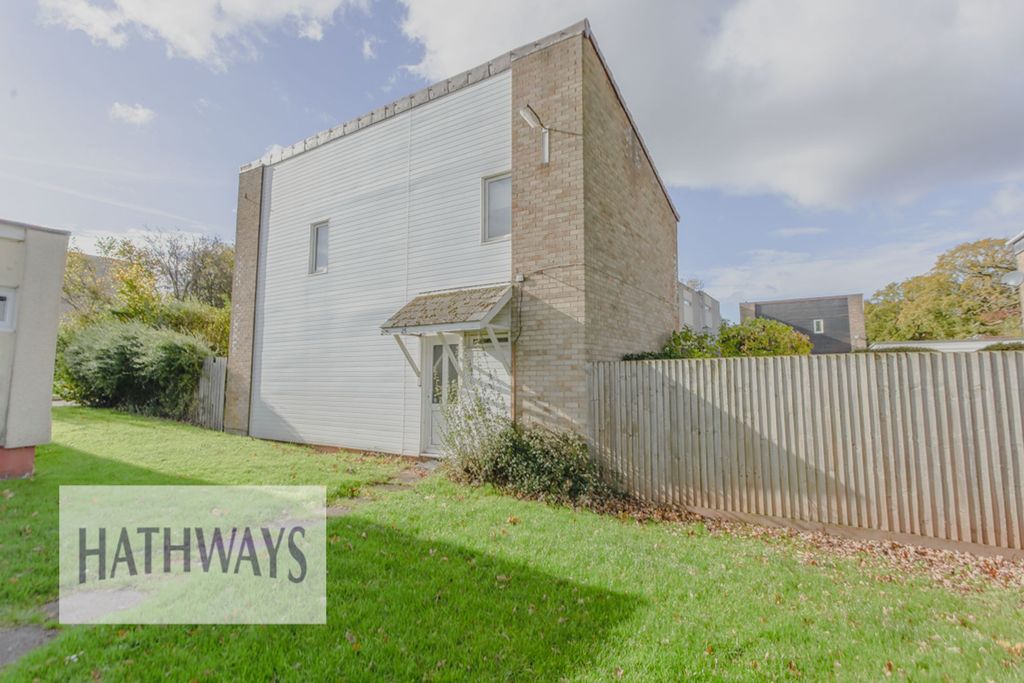 Property photo 1 of 33