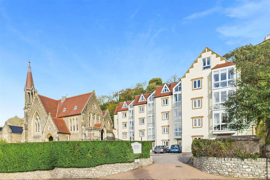 Property photo 1 of 23