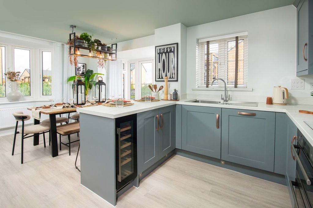 Property photo 3 of 10 Photo 8